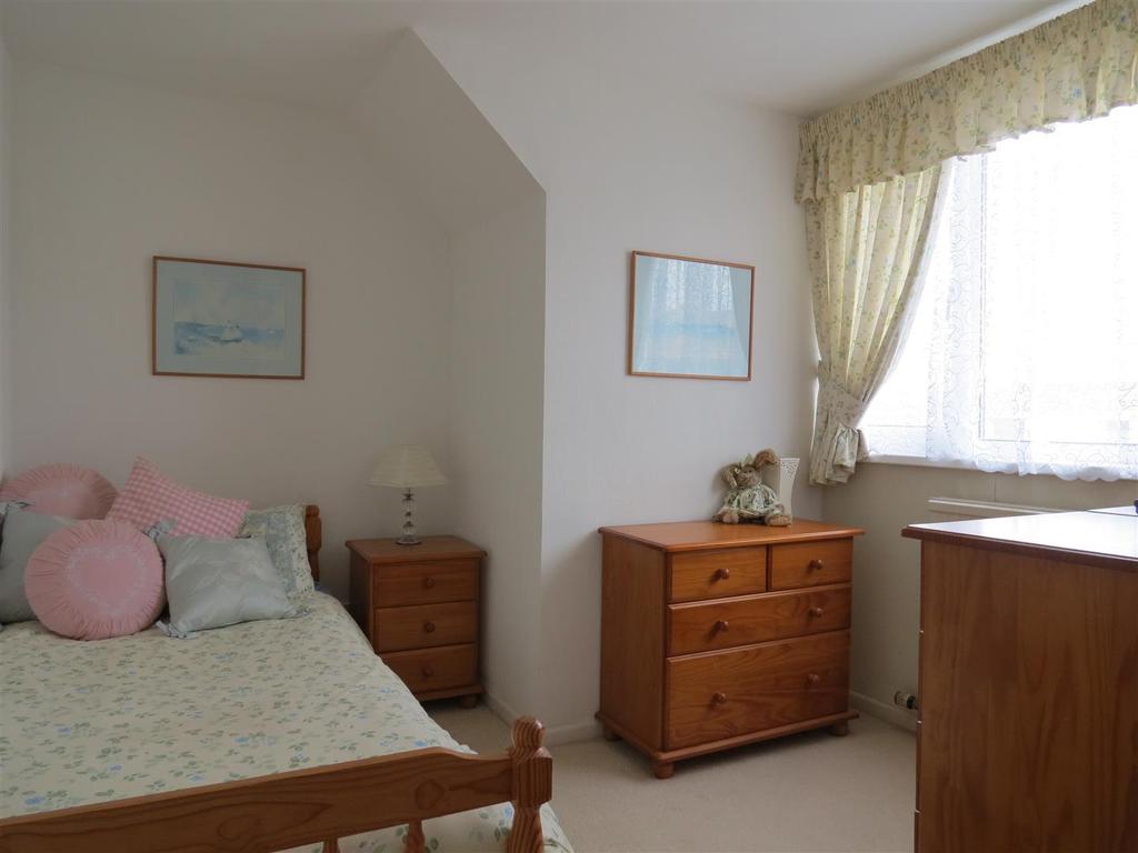 Bedroom:
