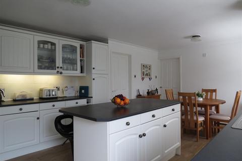 40 Kellow Road, St Dennis, St Austell, PL26 8AW