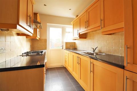 121 Hurst Road, Erith, DA8 3EW