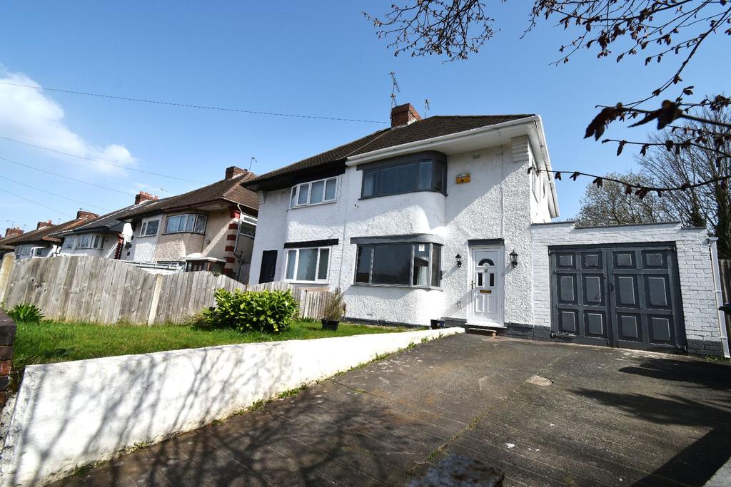 Wolverhampton Road, Oldbury, B69 4RS 3 bed semidetached house to rent