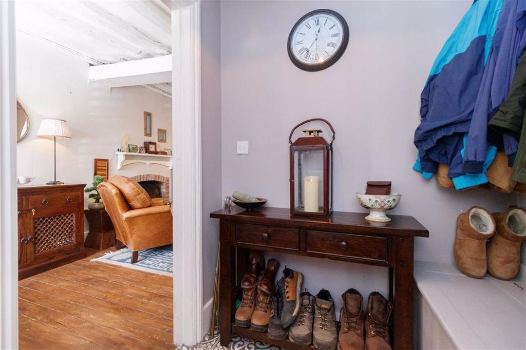 Beveridge Street, Barrow Upon Soar, LE12 3 bed cottage £299,950