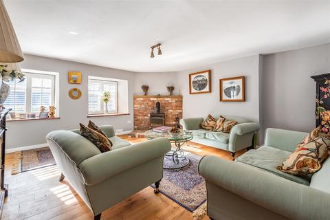 7 Town Marsh, Dulverton, TA22 9DS