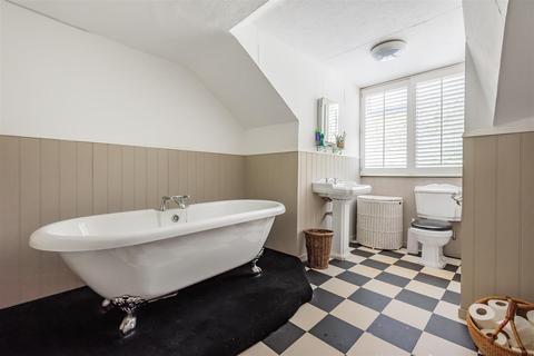 7 Town Marsh, Dulverton, TA22 9DS