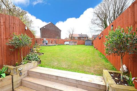 31 Greenhurst Crescent, Oldham, OL8 2QQ