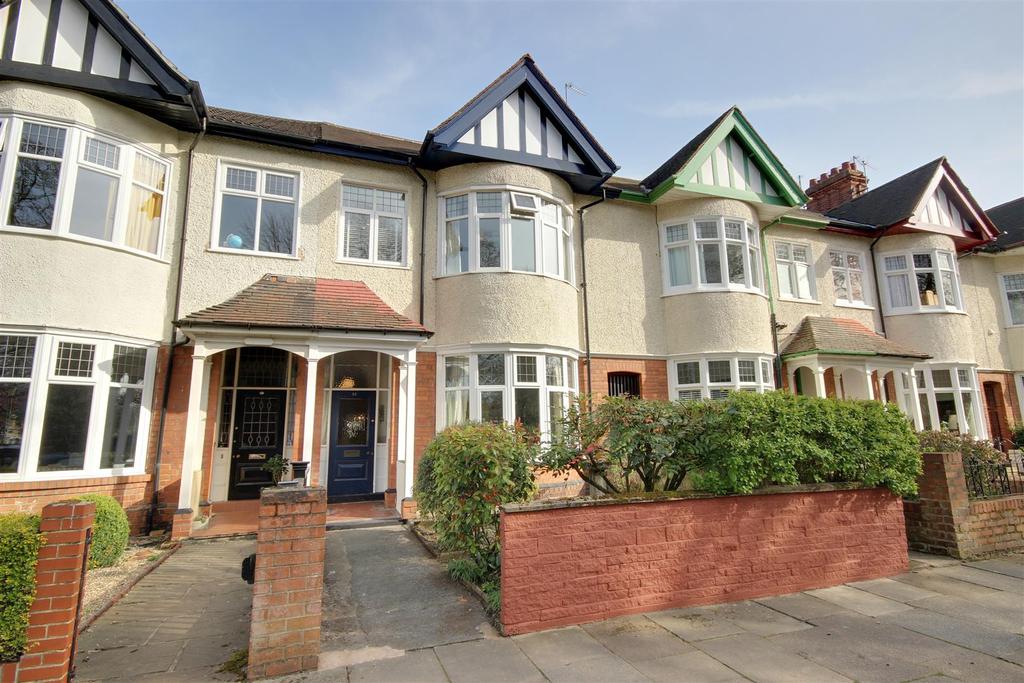 Hymers Avenue, Hull 5 bed terraced house £275,000