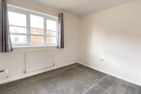 10 Bugle Close, Salford, M7 2GP