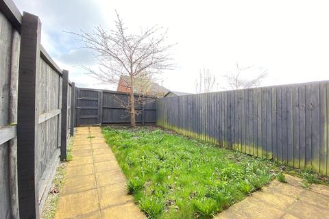 10 Bugle Close, Salford, M7 2GP