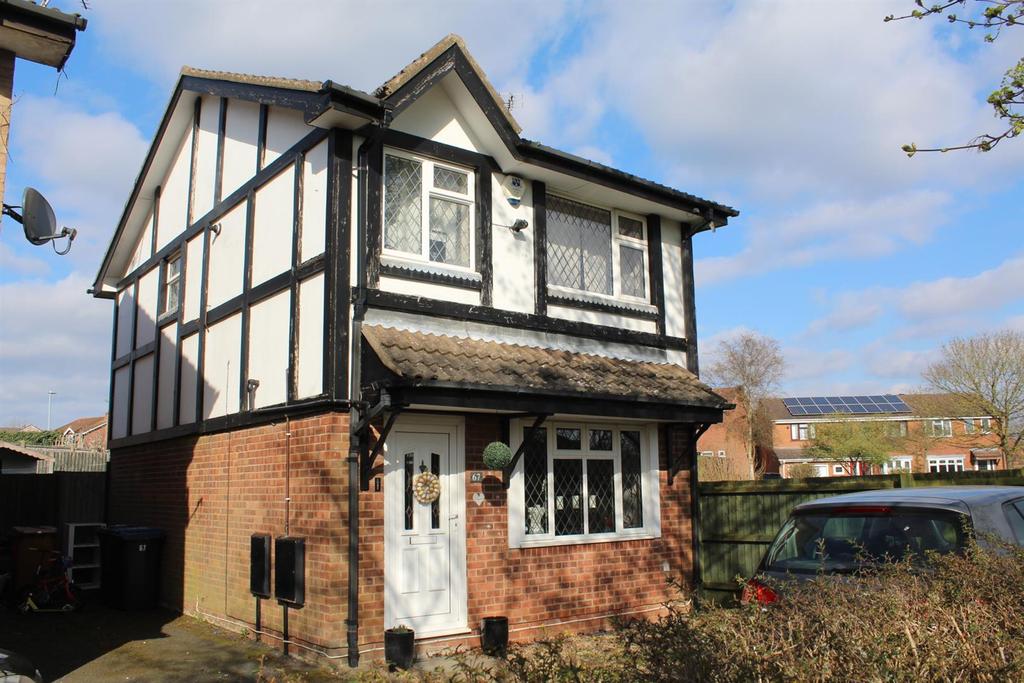 Windsor Avenue, Groby, Leicester 3 bed detached house £250,000