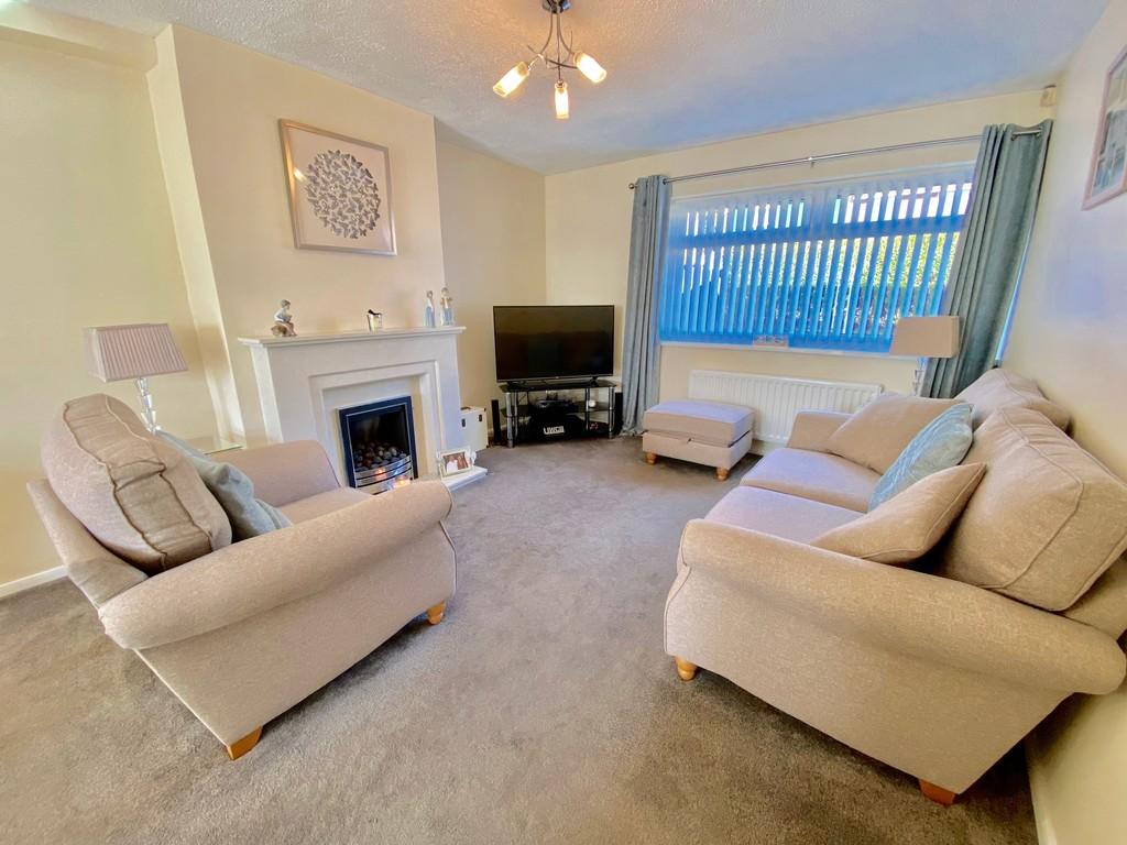 Carnforth Gardens, Low Fell 3 bed semidetached house £139,950