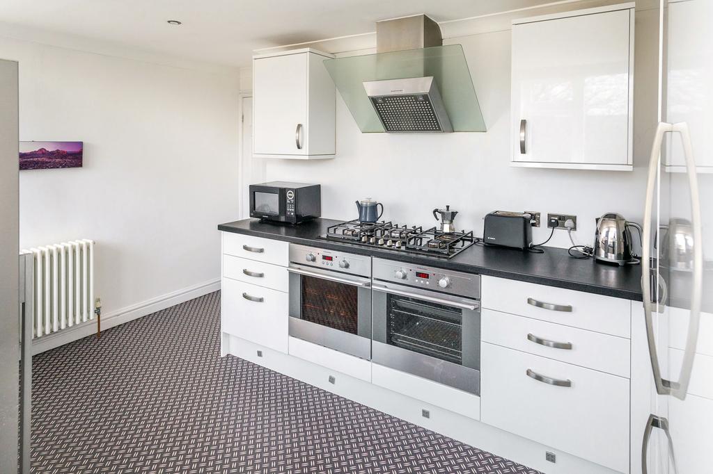 Kitchen 3