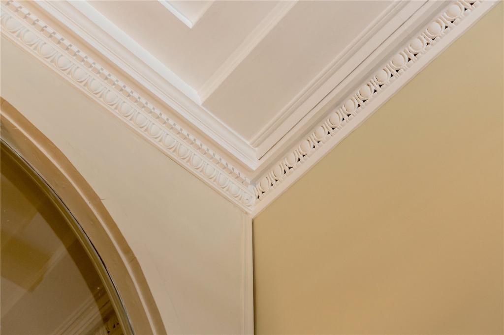 Ceiling Detail