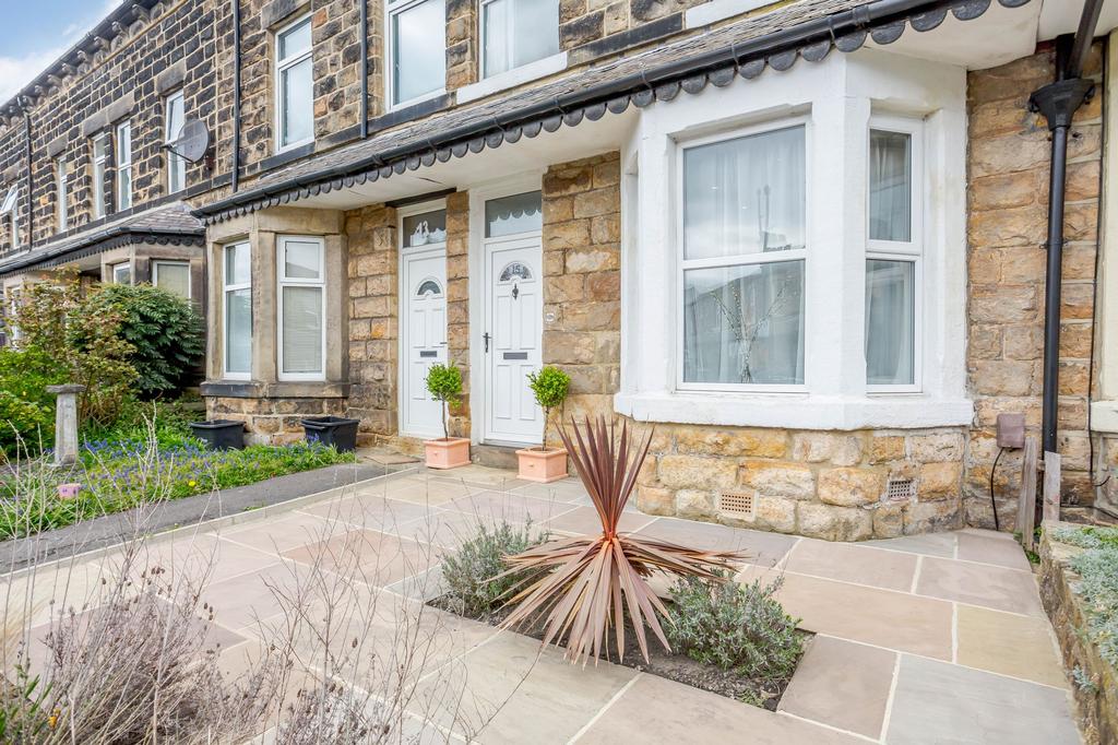Mayfield Terrace, Harrogate 3 bed terraced house £325,000