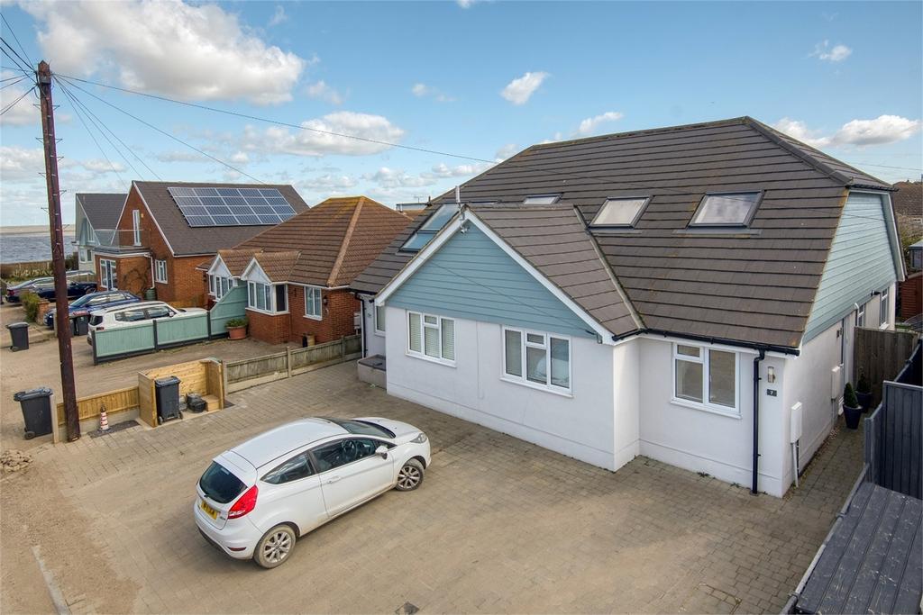 Morris Avenue, Studd Hill, Herne Bay... 3 bed semidetached bungalow