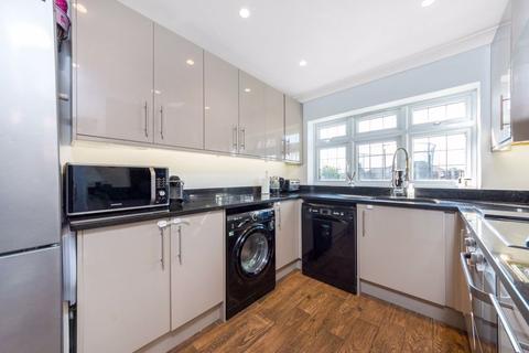 65 Park Mead, Sidcup, DA15 9PJ