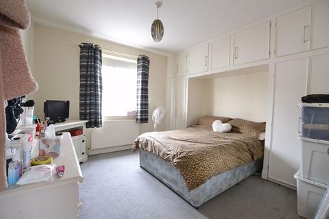 6 Wharton Road, Bromley, BR1 3LF