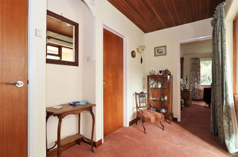 Hallway to living