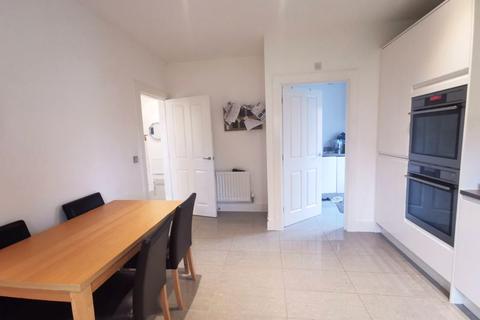 2 Prima Road, Aylesbury, HP18 0US