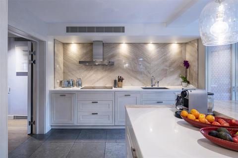 34 Acacia Road, London, NW8 6AS