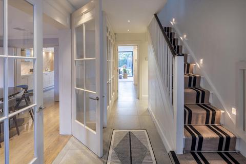34 Acacia Road, London, NW8 6AS