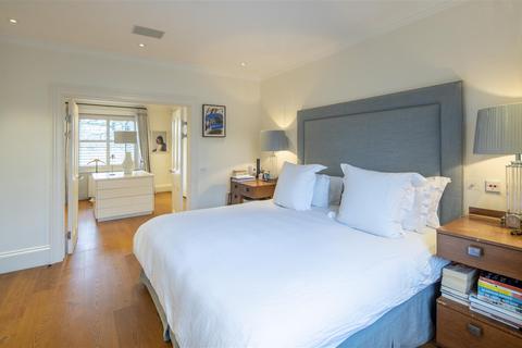 34 Acacia Road, London, NW8 6AS
