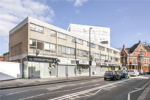 3 bedroom maisonette to rent, Chiswick Terrace, London, W4
