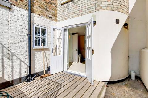12a Clapton Square, London, E5 8HP