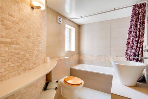 12a Clapton Square, London, E5 8HP
