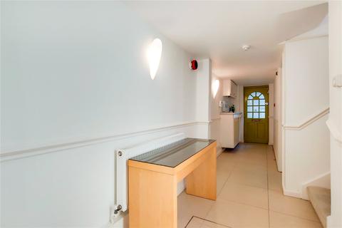 12a Clapton Square, London, E5 8HP