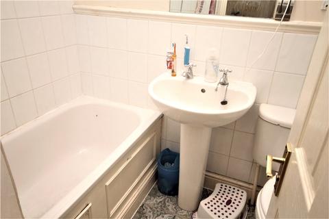 62 Milton Road, Croydon, CR0 2BL