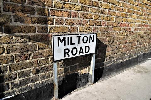 62 Milton Road, Croydon, CR0 2BL