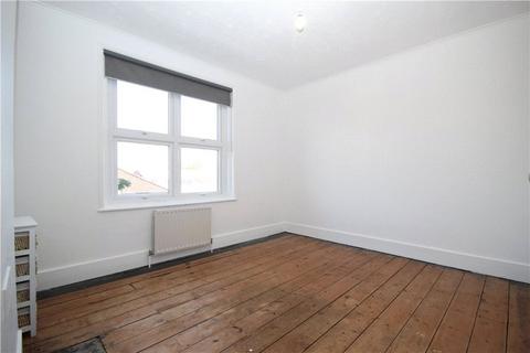 5 bedroom terraced house to rent, Walnut Tree Close, Guildford, Surrey, GU1