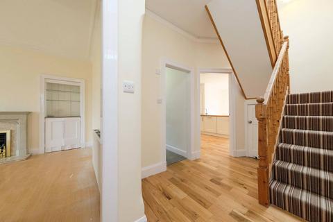 40 Bryce Avenue, Edinburgh, EH7 6TR