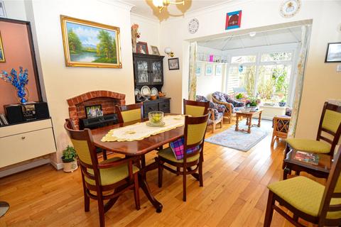 9 Bradnock Close, Birmingham, B13 0DL