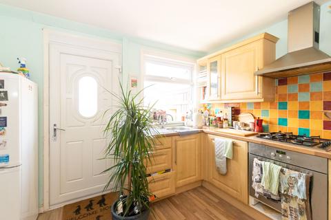 30 Baildon Chase, Leeds, LS14 2BA