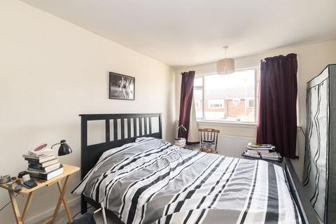 30 Baildon Chase, Leeds, LS14 2BA