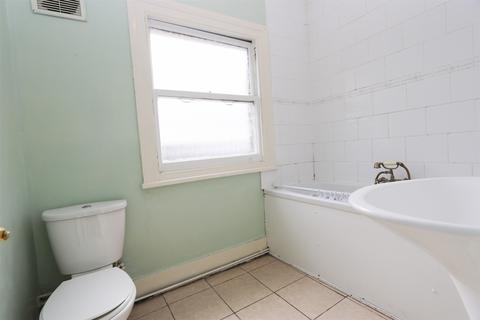 2 bedroom flat to rent, Knatchbull Road, SE5