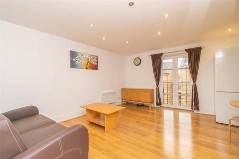 2 bedroom flat to rent, Langbourne Place, London