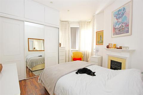 15 Coombe Road, Croydon, CR0 1BD