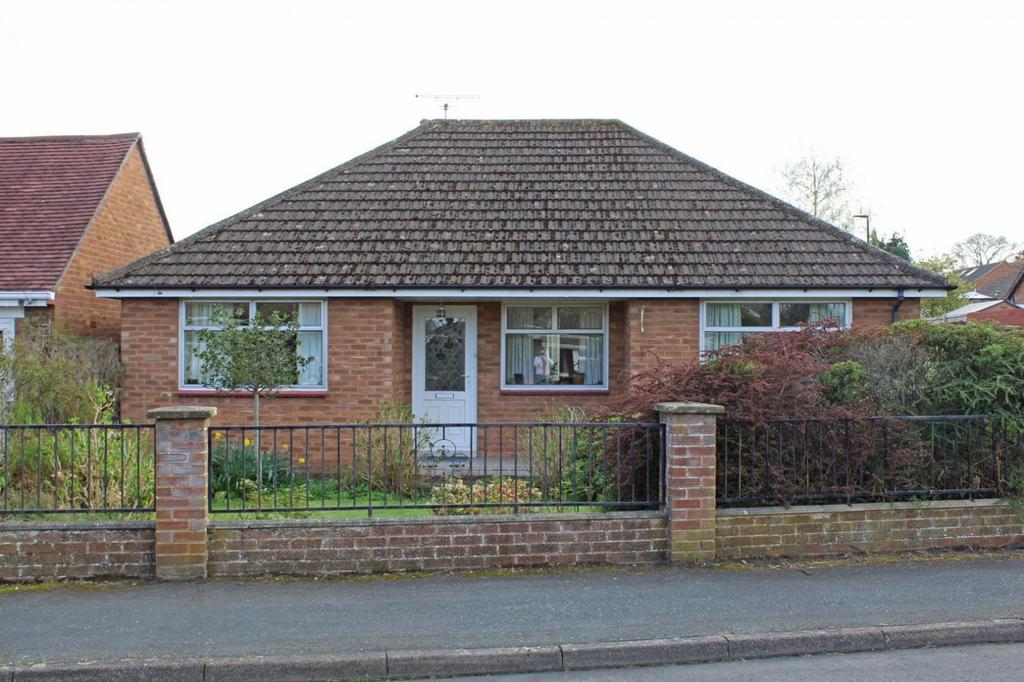 Hazel Grove, Off Walnut Tree Avenue, Hereford, HR2 2 bed detached