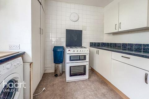 undefined, Addington Road, Reading