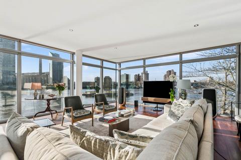2 bedroom apartment for sale, The Montevetro Building, Battersea Church Road, SW11