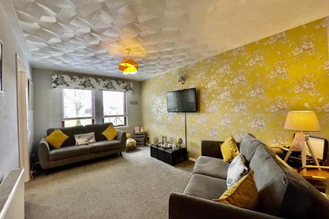 Flat 0/1, 3 Kildale Road, Lochwinnoch, PA12 4DF