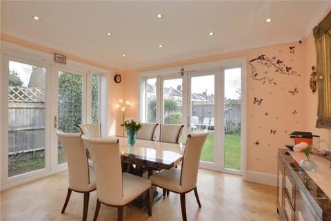 77 Manor Lane, London, SE12 8LS