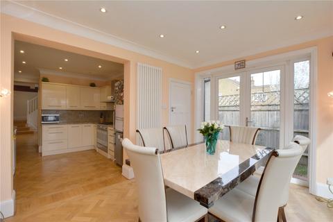 77 Manor Lane, London, SE12 8LS