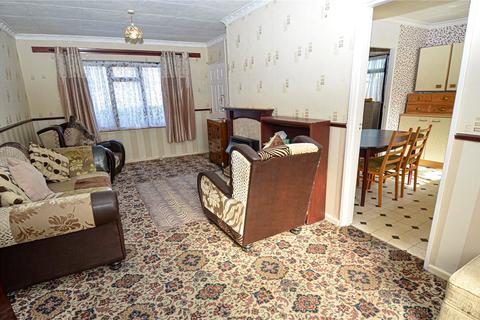 6 Chessetts Grove, Birmingham, B13 0RG