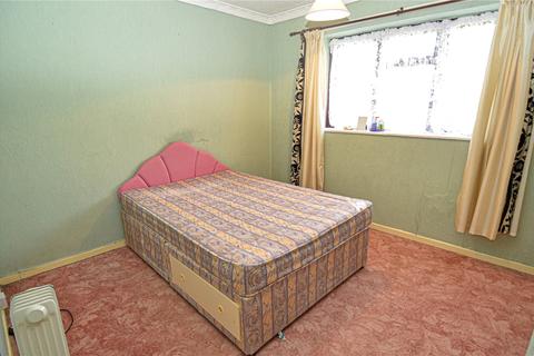 6 Chessetts Grove, Birmingham, B13 0RG