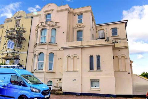 Flat 8, 17 Broadwater Road, Worthing, BN14 8AD