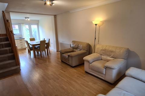 3 bedroom semi-detached house to rent, Pickering Street , Hulme, Manchester, M15 5LQ