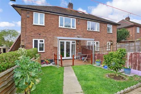 23 Ryebridge Close, Leatherhead, KT22 7QH