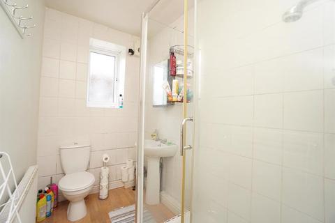 46 Crookes Road, Sheffield, S10 5BB